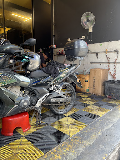 Pinto Tyre • Kulai