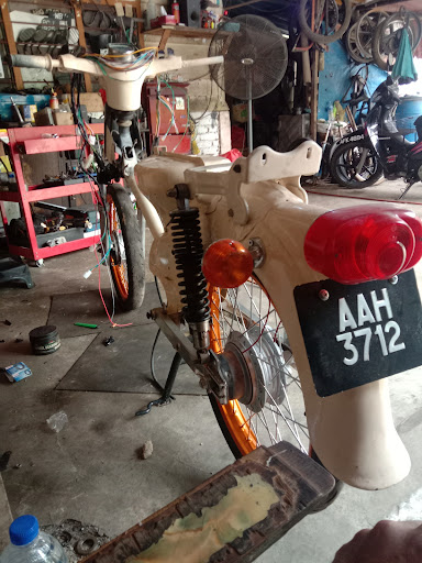 Bengkel kampung repir motor