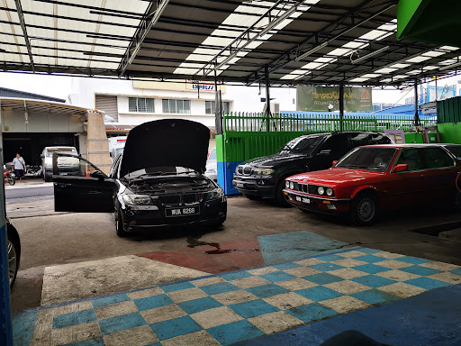 Bluegreen Motor Werks - BMW & Mini Specialist Workshop in Petaling Jaya